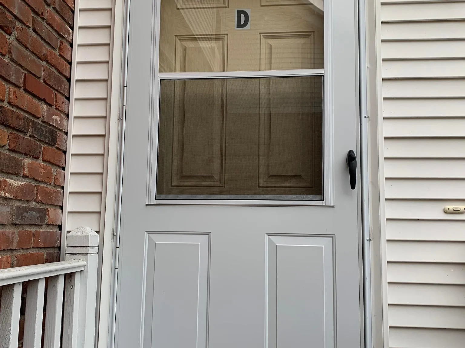 1 bed, 750 sqft, $1,200 — Photo 1