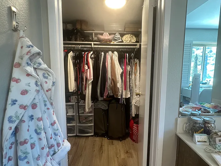 5240 Bloch St — Photo 24