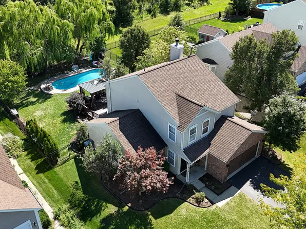 16556 W Apache Dr, Lockport, IL 60441