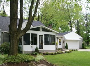 145 Shrakes Hotel Dr, New Franklin, OH