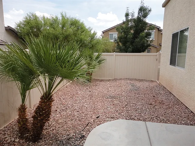 8232 Wildwood Glen Dr — Photo 21