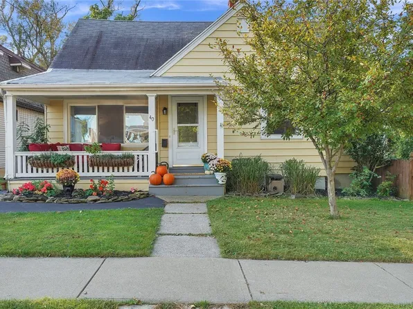 40 Miller Ave, Hamburg, NY 14219