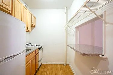 Rented by City Connections Realty