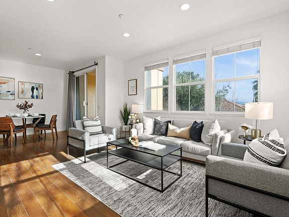 3rd image of 664 N Capitol Ave
