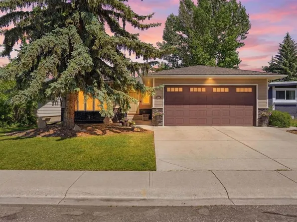 124 W Cantrell Pl SW, Calgary, AB T2W 1X2