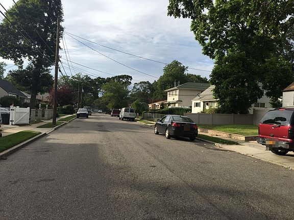 4th image of 38 Delisle Ave