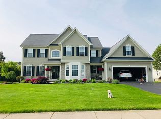 47 Ashbury Cir, Rochester, NY 14612