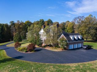 271 Hickory Ln, Scottsville, KY 42164