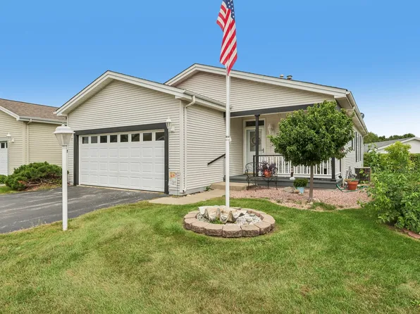 3453 Steeplechase Way, Grayslake, IL 60030