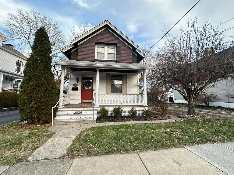 3826 Isabella Ave — Photo 1
