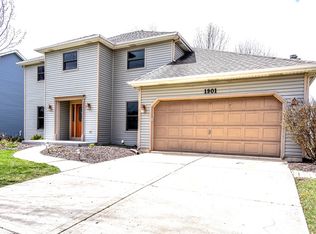 1901 Hampton Ct, Plainfield, IL