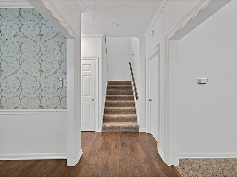 4219 Oak Springs Dr — Photo 9