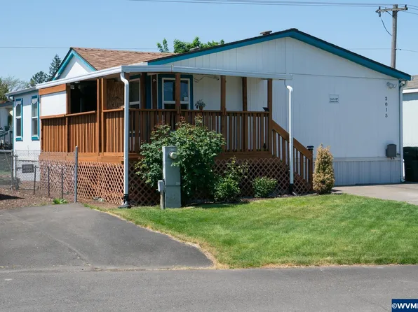 2815 Surf Ct NE, Salem, OR 97305