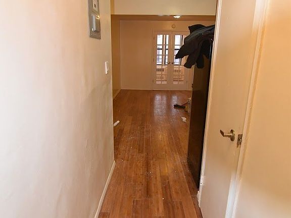 4th image of 816 Ocean Ave APT 1F