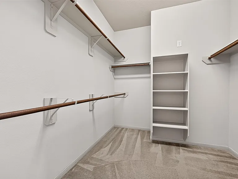 9214 Cavalier Ln — Photo 33