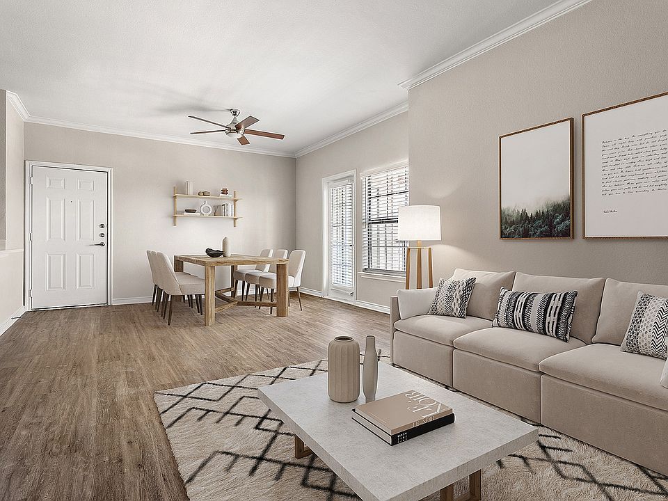 C208690 Pinnacle Ridge_VS Still_Living Dining