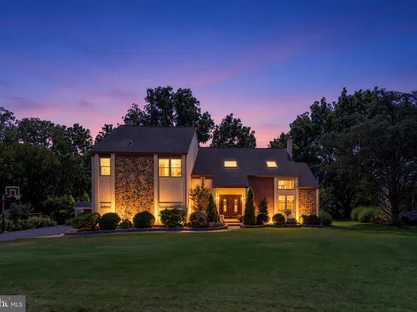1009 Sage Rd, West Chester, PA 19382