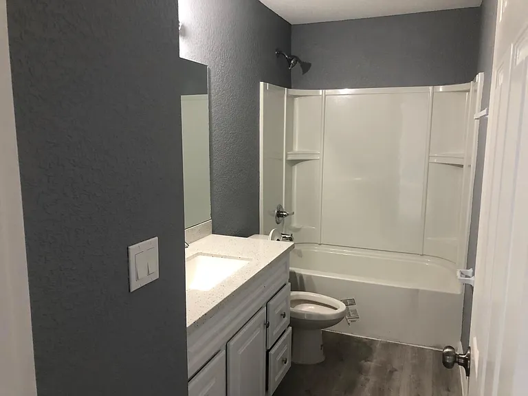 217 Locust Pass Crse — Photo 10