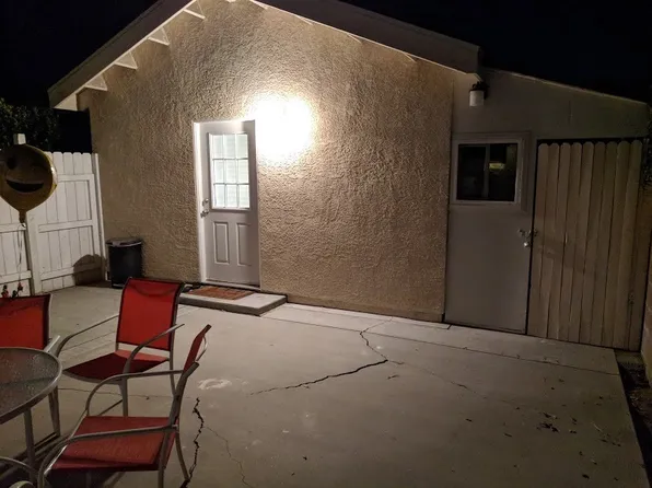 6251 Belmar Ave, Reseda, CA 91335