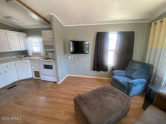 3rd image of 1060 S SENECA Drive #60