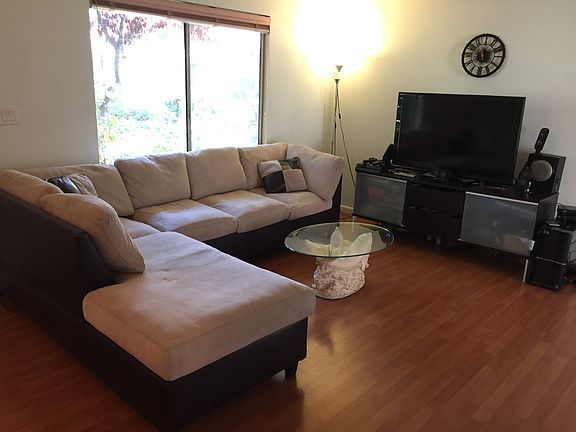 5th image of 1574 Ivycreek Cir