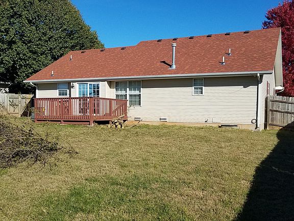 2nd image of 559 N Cottonwood Cir