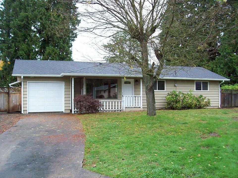 1st image of 707 23rd St SE
