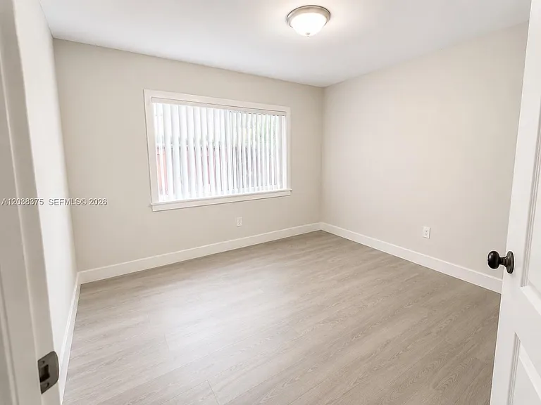 3530 SW 9th Ter #6B — Photo 6