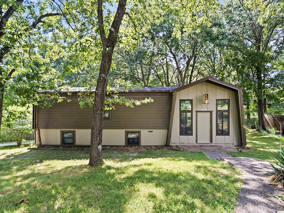 1st image of 1905 N South Trails Ct