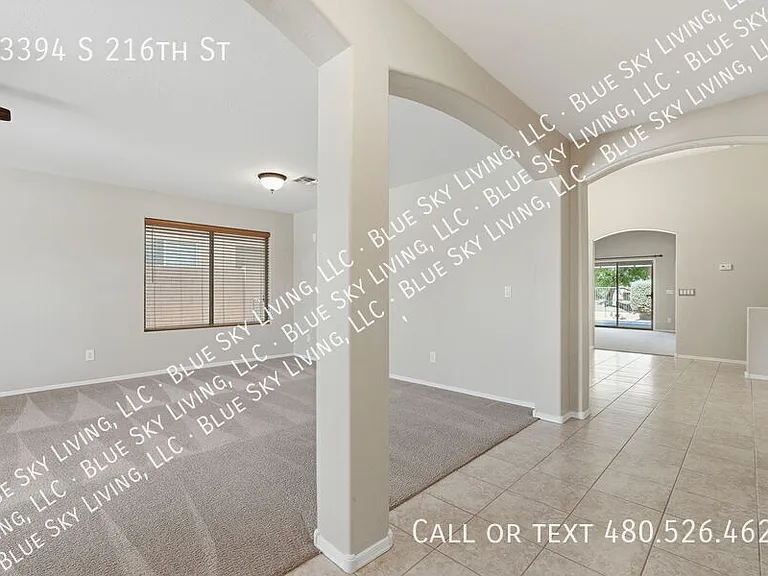 23394 S 216th St — Photo 3