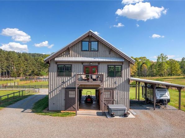 96 Landers Rd NE, Rydal, GA 30171