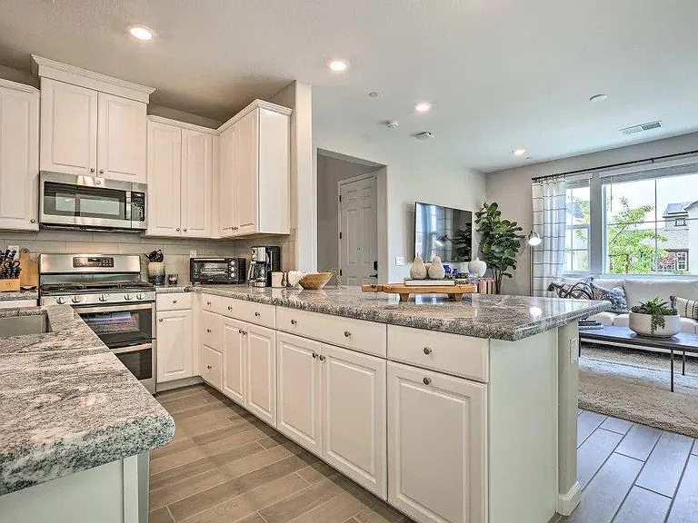 8847 Crimson Ridge Way — Photo 40