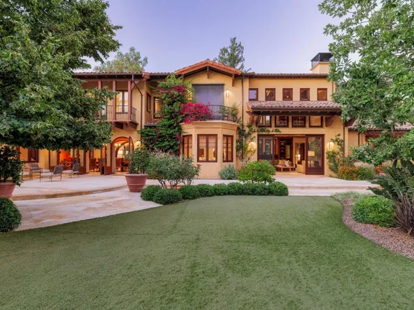 995 Matadero Ave, Palo Alto, CA 94306