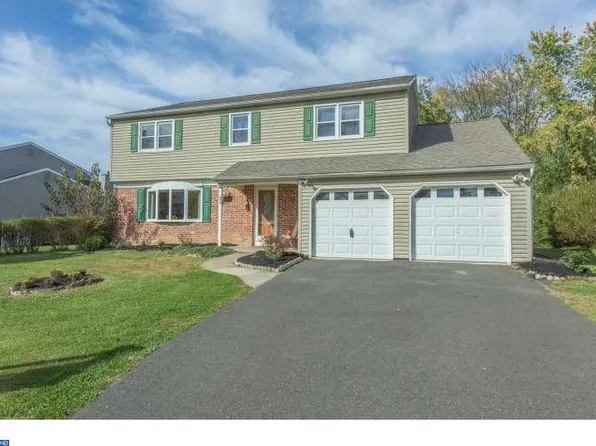970 Liberty Ln, Warrington, PA 18976