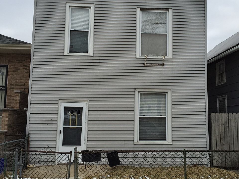1st image of 3606 S Rockwell St #1
