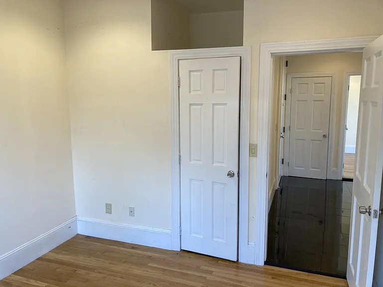 13 Haviland St #1W — Photo 9