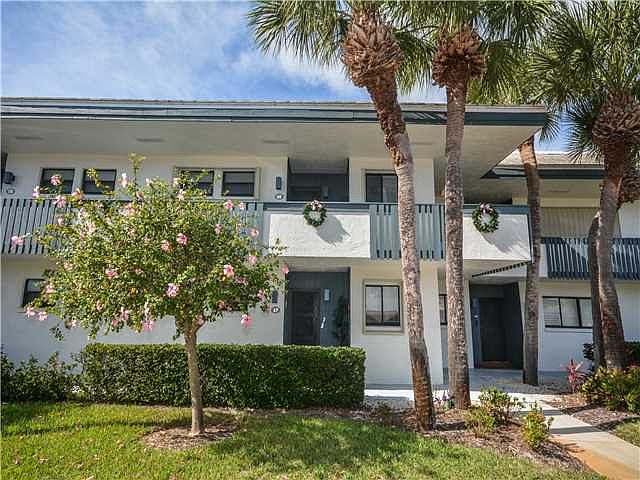 1st image of 175 SE Saint Lucie Blvd APT 68