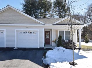 101 Quaker Ln UNIT 6B, West Warwick, RI 02893