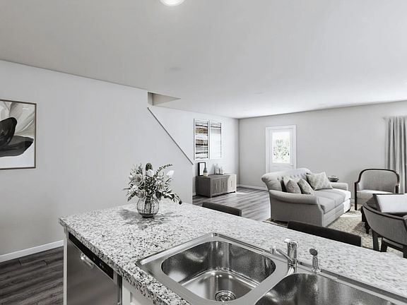 3rd image of 333 Coyote Creek Ct