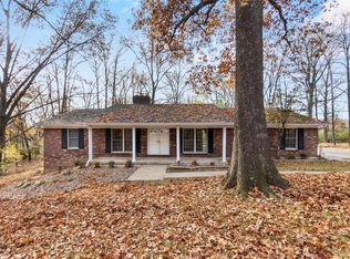 3201 Lakewood Dr, Cape Girardeau, MO 63701