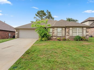 106 NE Larkspur Ln, Bentonville, AR, 72712
