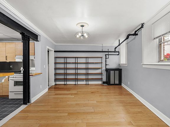 4th image of 57 Corbin Ave APT B2