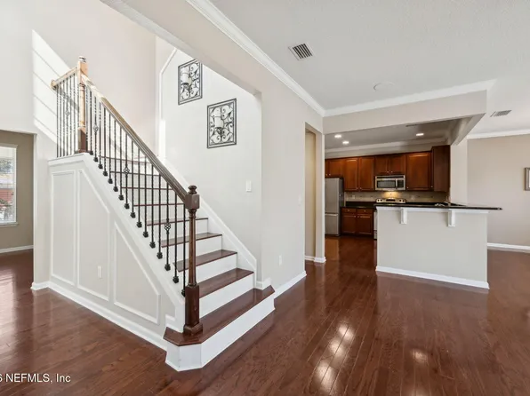 4231 METRON Drive, Jacksonville, FL 32216