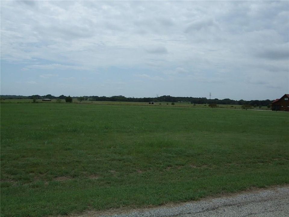 2nd image of 3503 Farm Land Ct