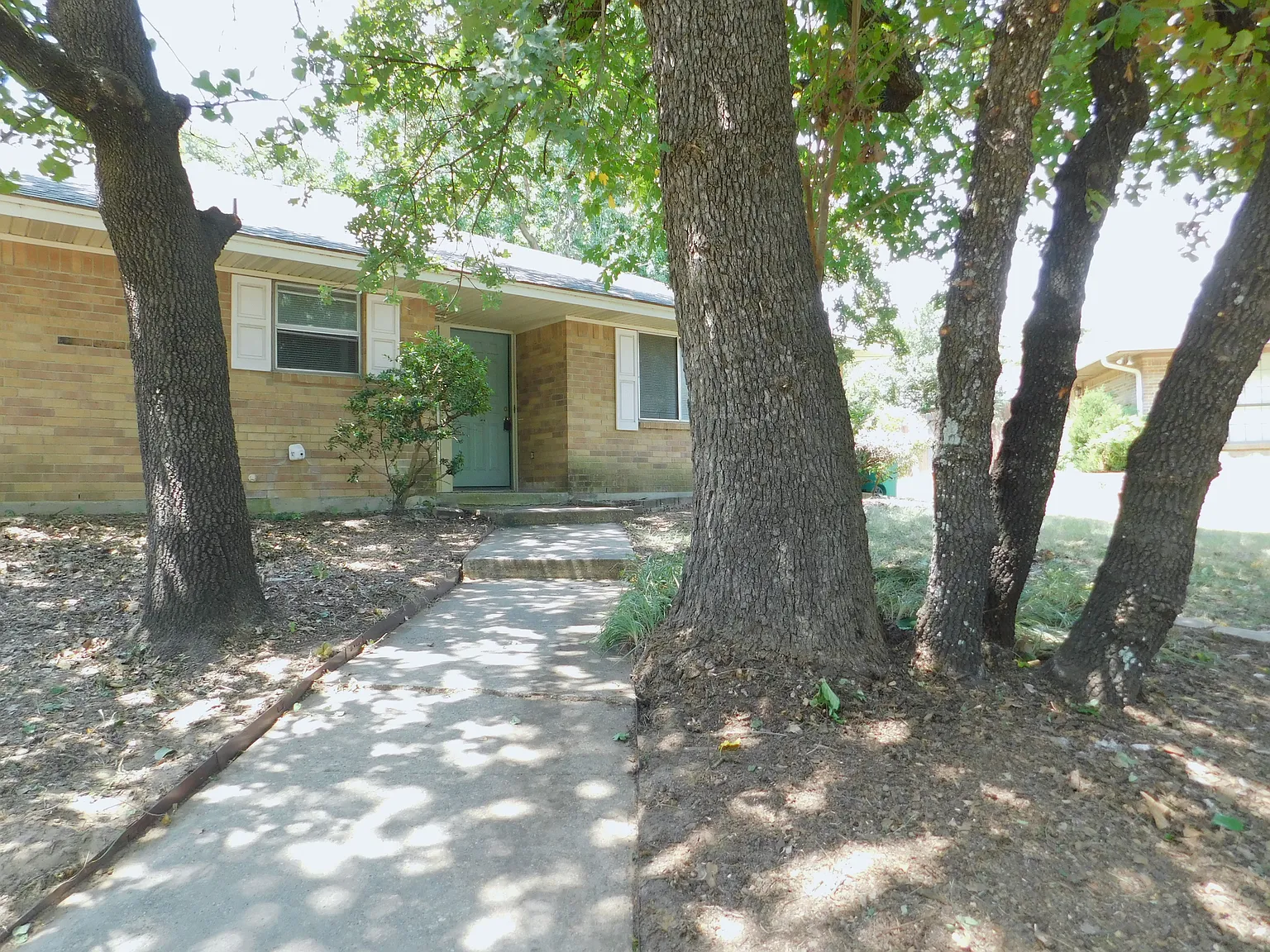 3 bed, 1521 sqft, $1,795 — Photo 2