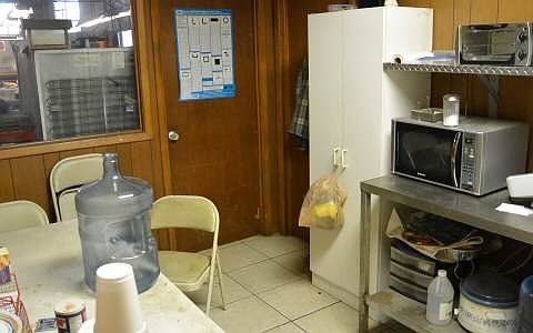 5th image of 436 W 41st St