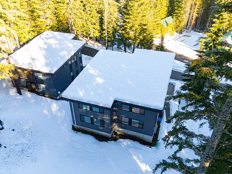 340 Snoqualmie Dr — Photo 32