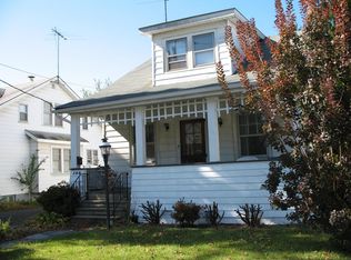 128 Lexington Ave, Edison, NJ 08817