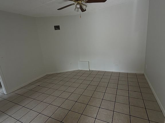 4th image of 9801 SW 13th Ct #9801