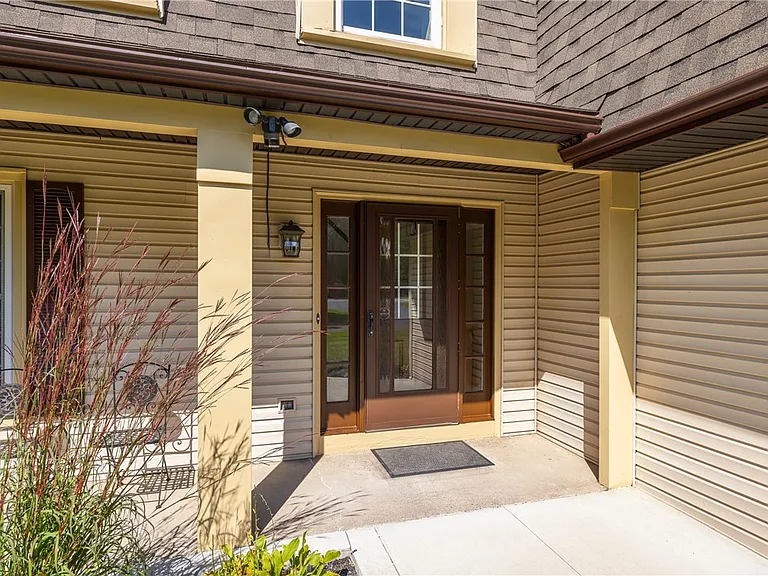 460 Stone Rd — Photo 4